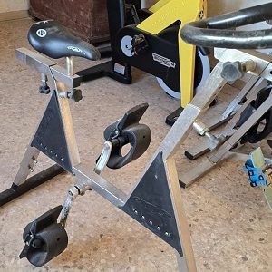 Spendi-Bene-ti-conviene-meglio-meno-Usato-Attrezzatura-Sport-Piscina-Fitness-Idrobike-Palestre-Shop-ecommerce-Sconti-Offerta